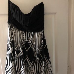 Black dress, above the knee